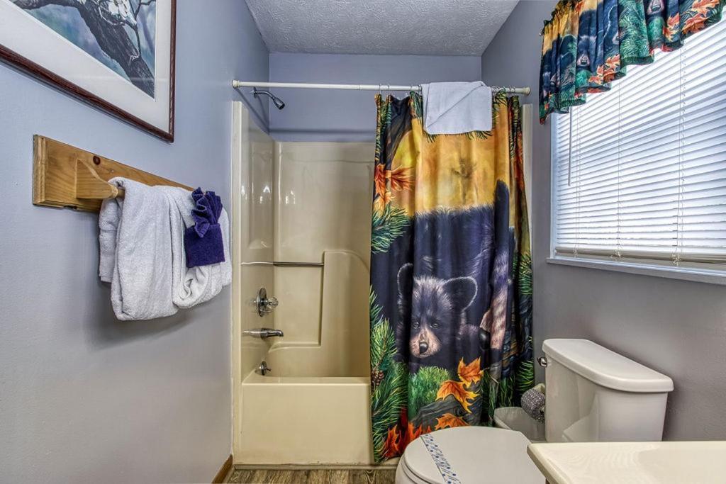 Adalynn'S Mountain Retreat-Hot Tub, 1089 Of Free Tickets For Each Paid Day, Dollywood And More! Pigeon Forge Ngoại thất bức ảnh